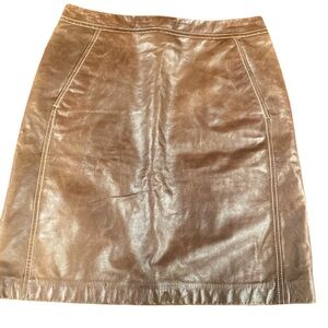 Ann Taylor brown leather skirt size 6P fall ready!